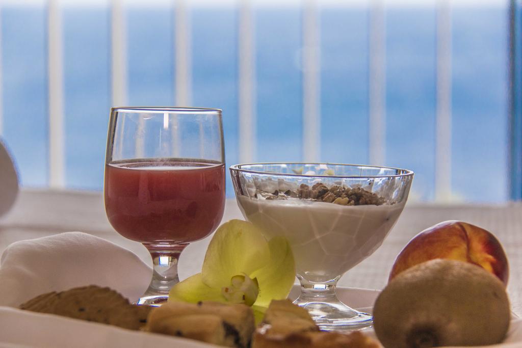 Albergo Palazzo Santa Cesarea Terme Bagian luar foto
