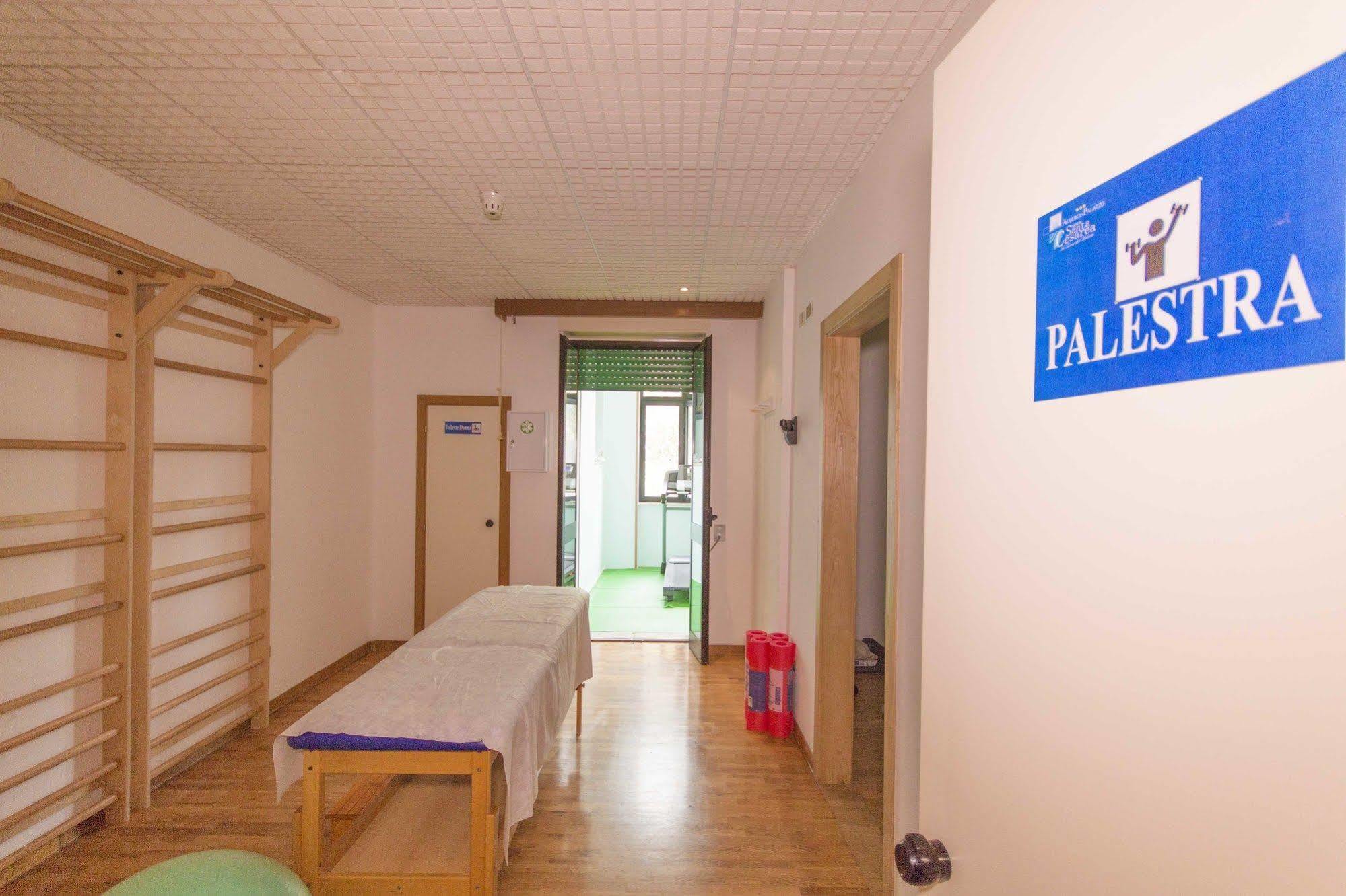 Albergo Palazzo Santa Cesarea Terme Bagian luar foto